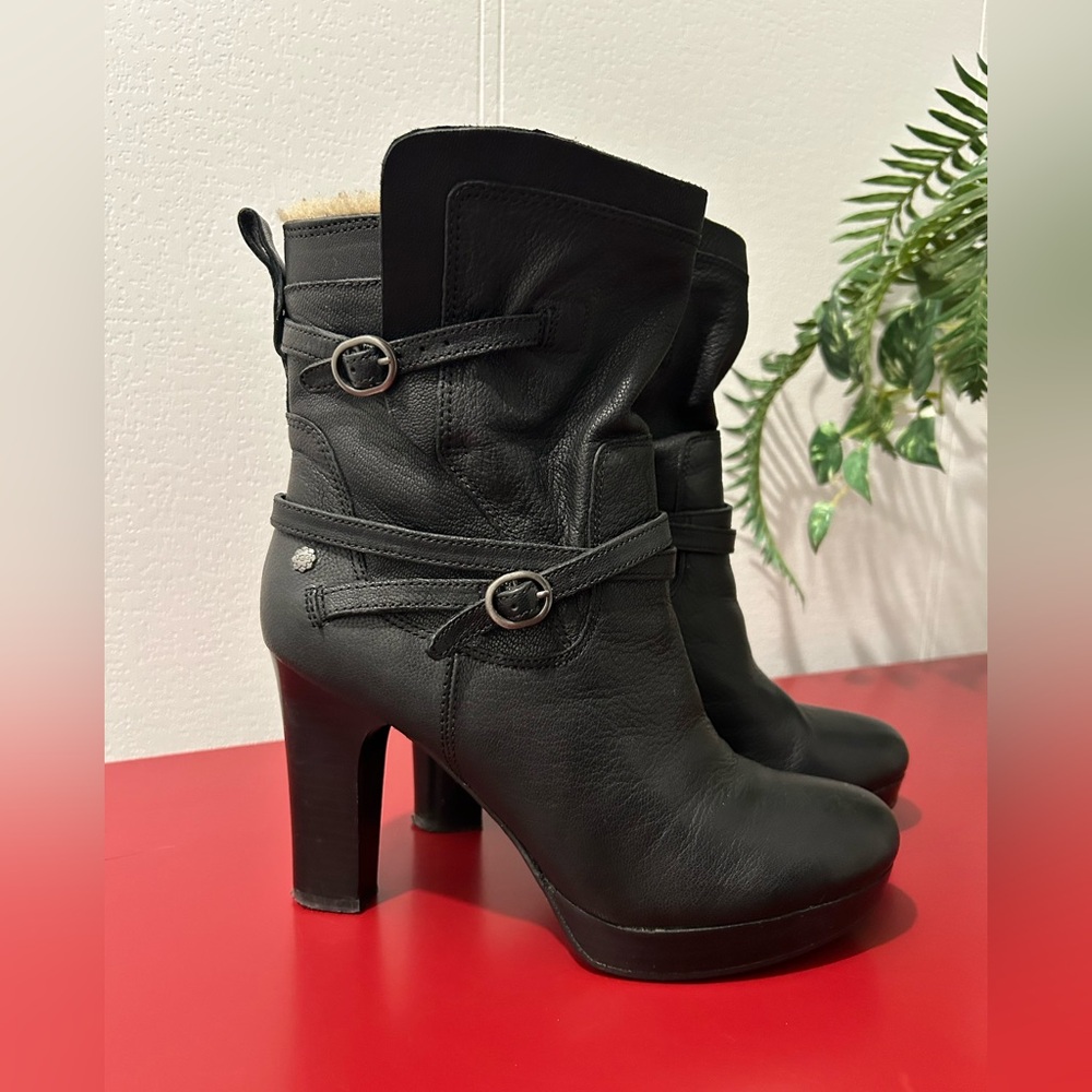 Ugg Olivia Black Leather High Heel Ankle Boots Size 8